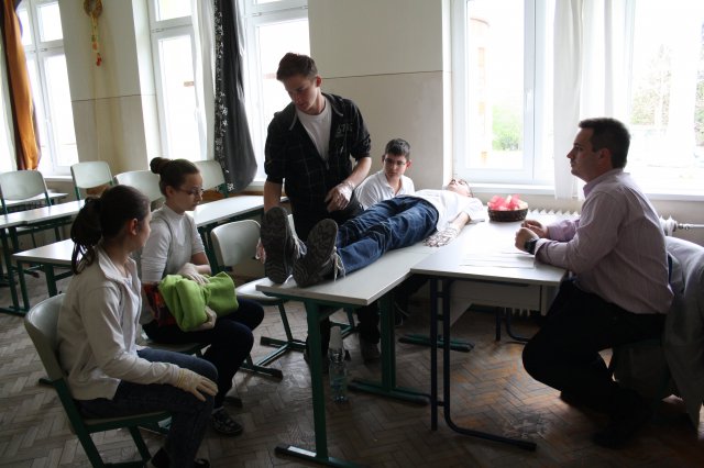 Elsősegély verseny