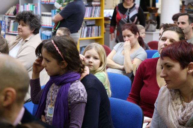 Iskolába hívogató