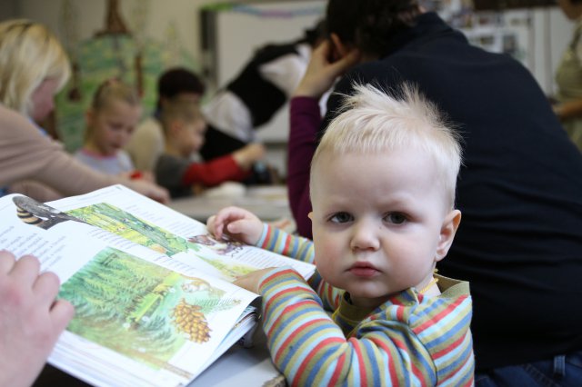 Iskolába hívogató