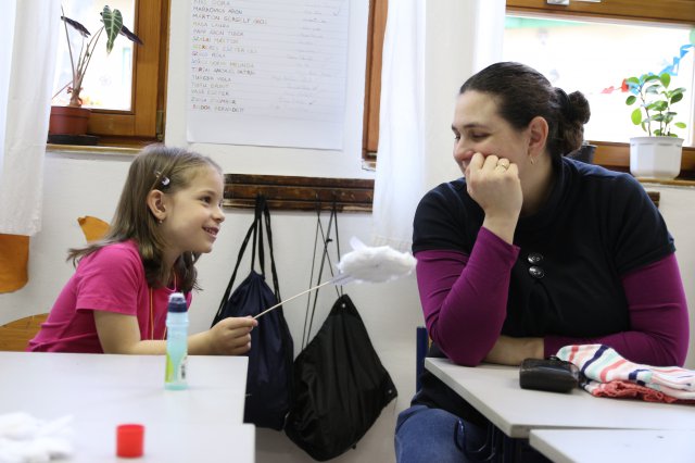 Iskolába hívogató