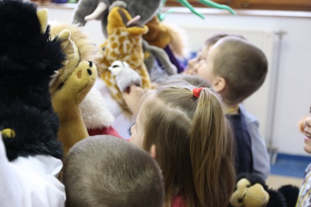 Iskolába hívogató