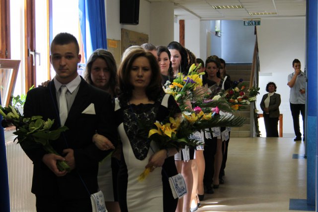 Középiskolai ballagás