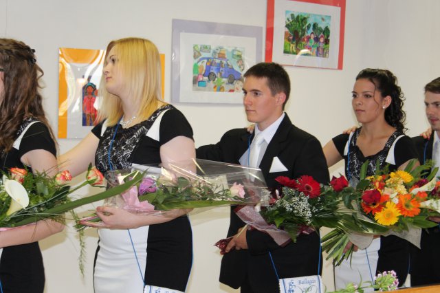 Középiskolai ballagás