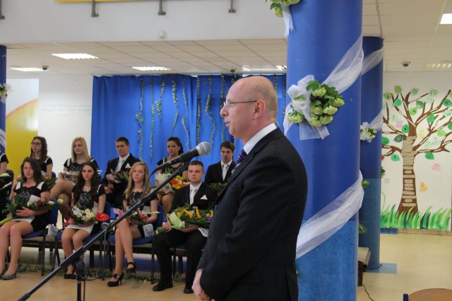 Középiskolai ballagás