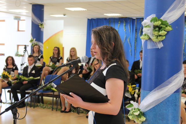 Középiskolai ballagás