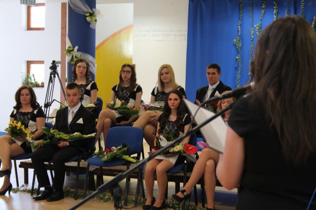 Középiskolai ballagás