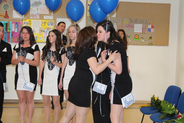 Középiskolai ballagás