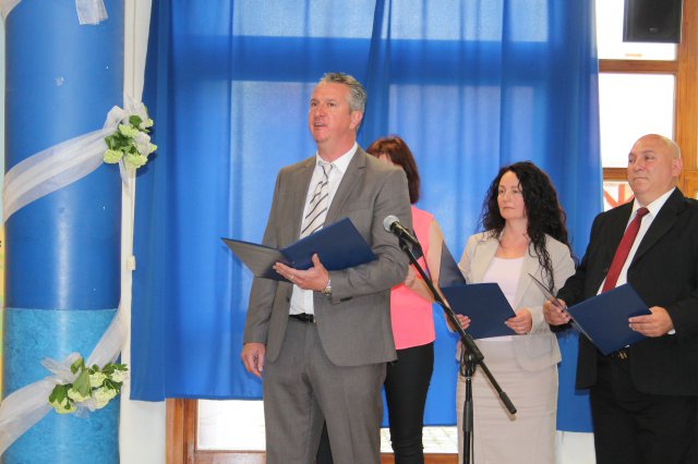 Középiskolai ballagás