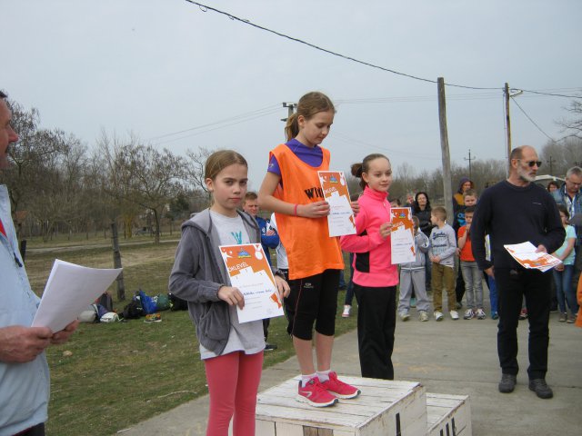 Körzeti mezei futó diákolimpia