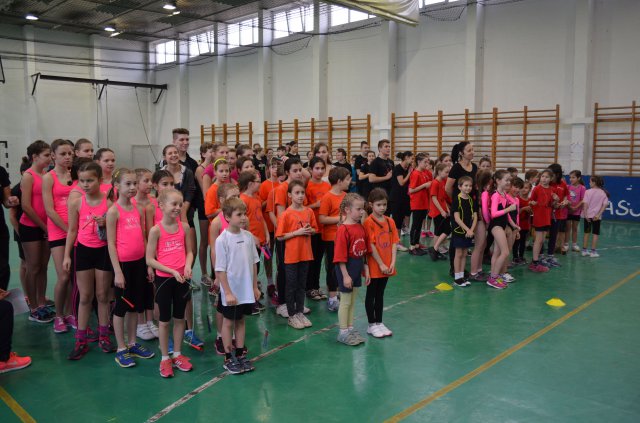 Kötélugró verseny