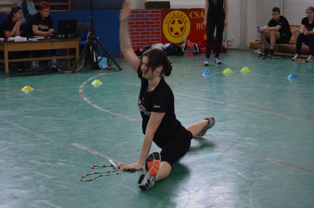 Kötélugró verseny