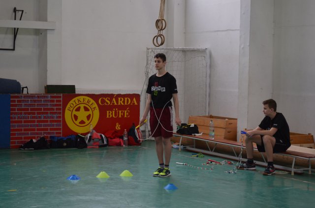 Kötélugró verseny