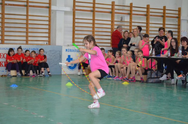 Kötélugró verseny