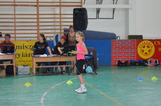 Kötélugró verseny