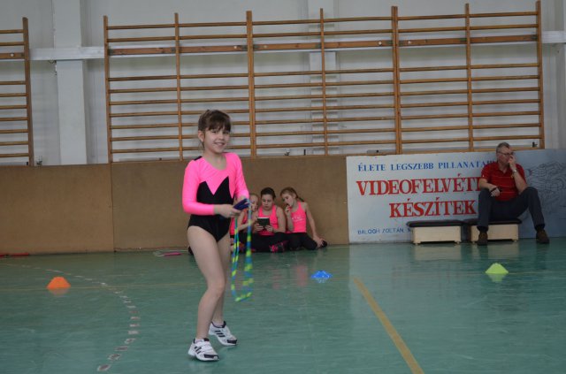 Kötélugró verseny