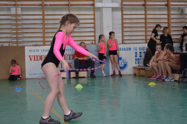 Kötélugró verseny