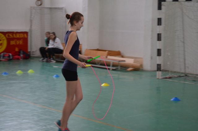 Kötélugró verseny