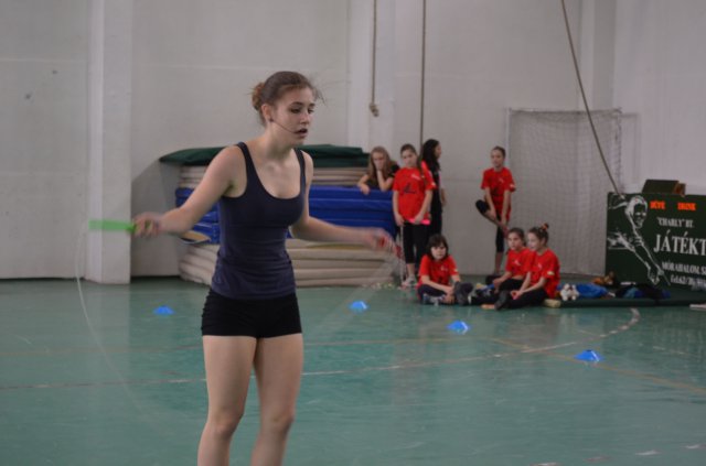 Kötélugró verseny