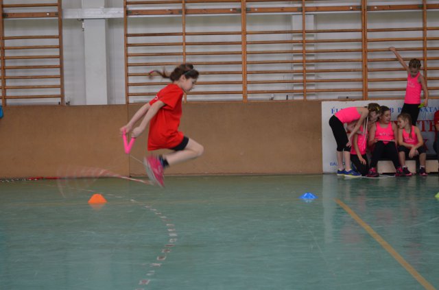 Kötélugró verseny