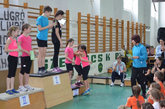 Kötélugró verseny