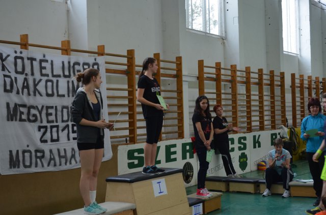 Kötélugró verseny