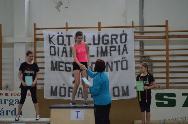 Kötélugró verseny