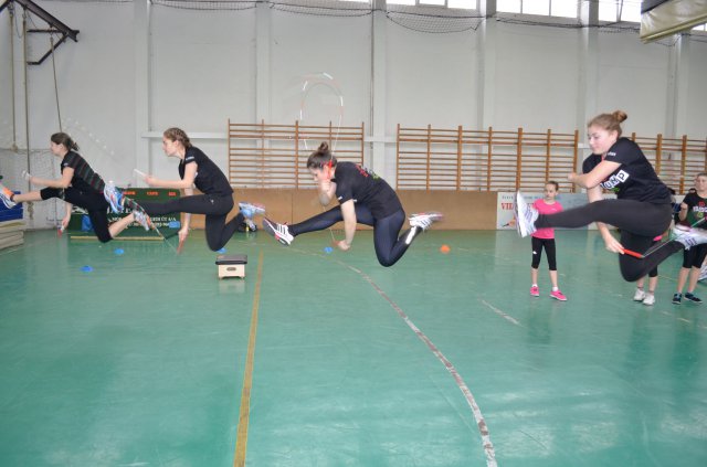 Kötélugró verseny