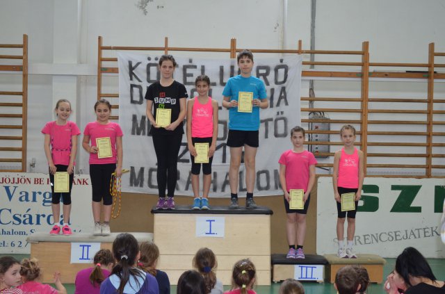 Kötélugró verseny