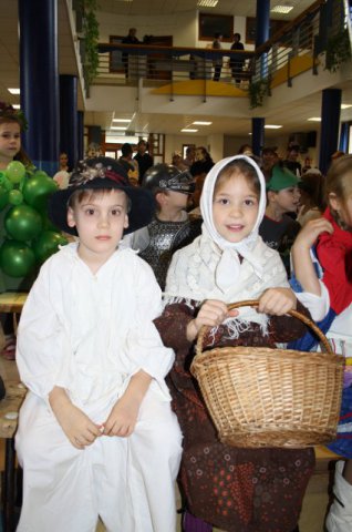 Alsó tagozatos farsang