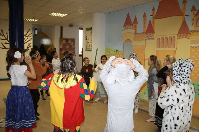 Alsó tagozatos farsang