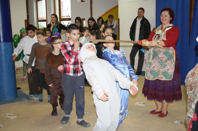 Alsó tagozatos farsang