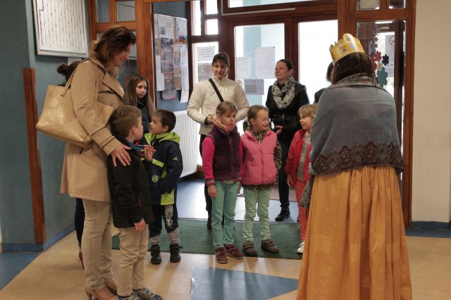 Iskolába hívogató