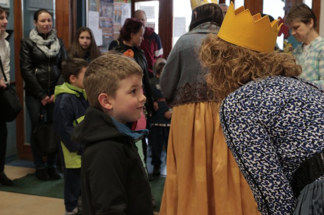 Iskolába hívogató