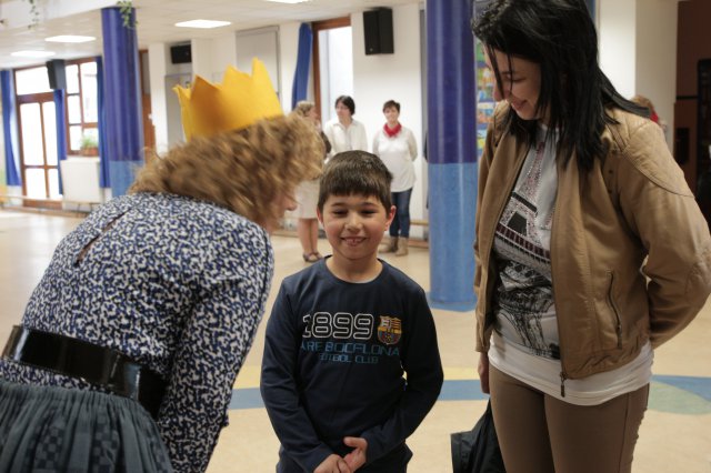 Iskolába hívogató