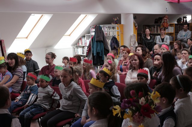 Iskolába hívogató