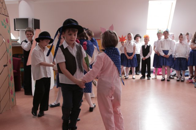 Iskolába hívogató