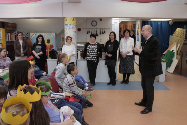 Iskolába hívogató