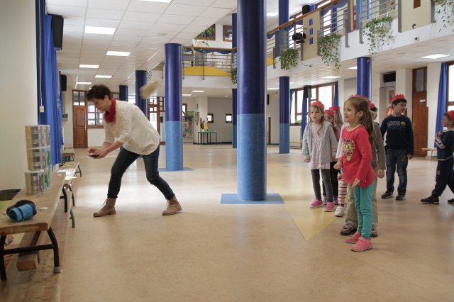 Iskolába hívogató