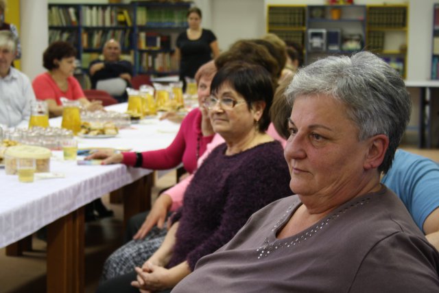 Nyugdíjas pedagógusok köszöntése