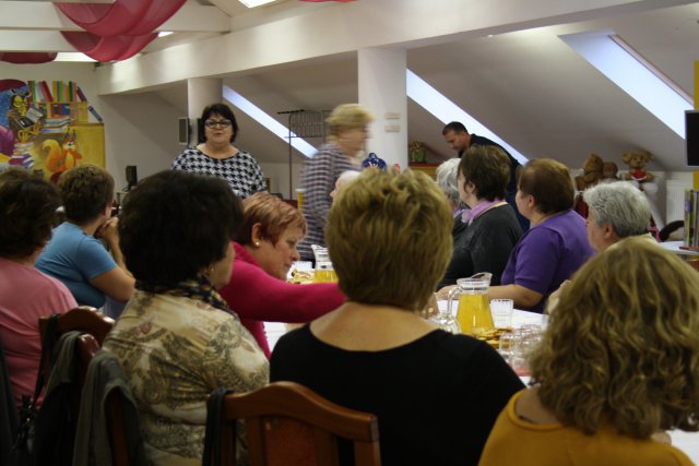 Nyugdíjas pedagógusok köszöntése