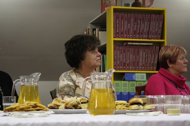 Nyugdíjas pedagógusok köszöntése