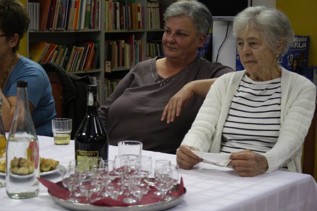 Nyugdíjas pedagógusok köszöntése