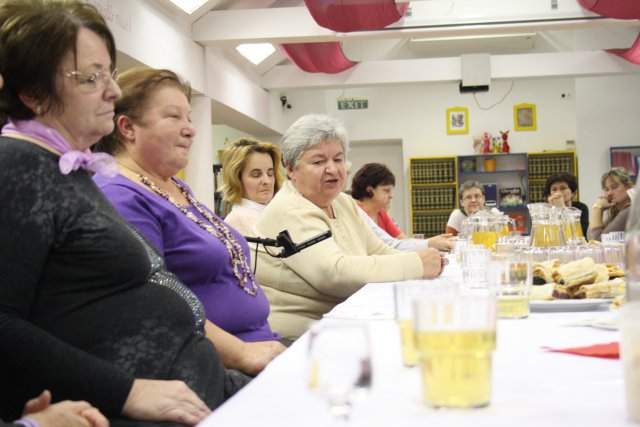 Nyugdíjas pedagógusok köszöntése