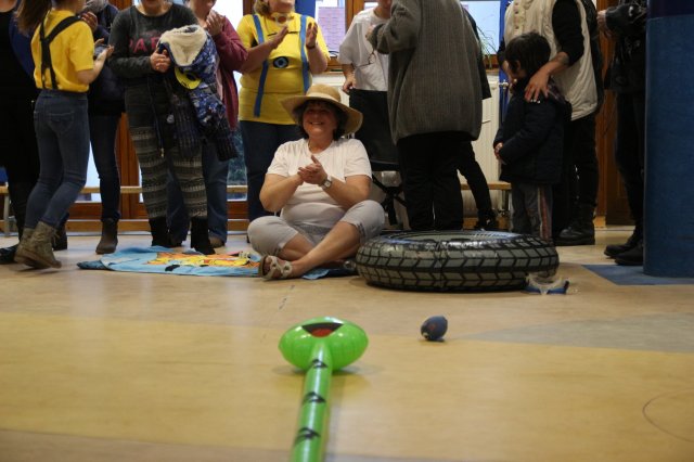 Itt a farsang áll a bál...