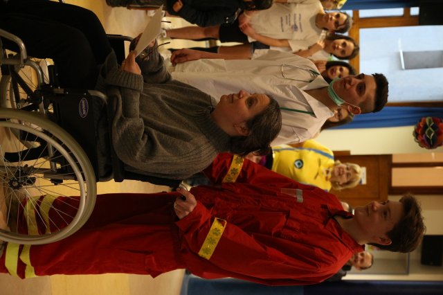 Itt a farsang áll a bál...