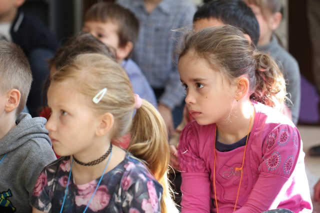 Iskolába hívogató