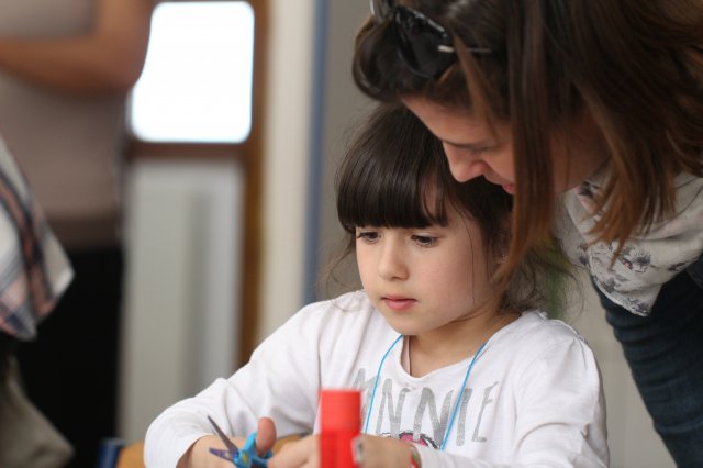 Iskolába hívogató