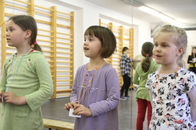 Iskolába hívogató