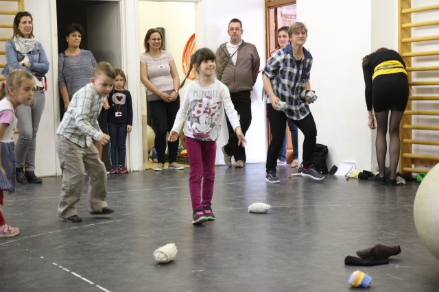 Iskolába hívogató