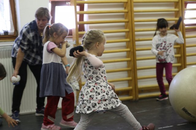 Iskolába hívogató